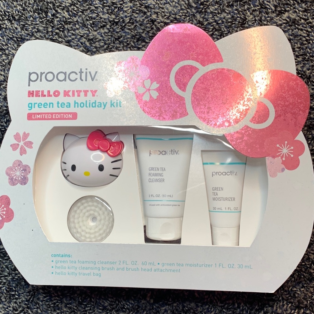 Proactiv + hello kitty LIMITED EDITION holiday kit